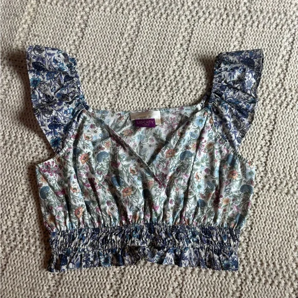 Loveshackfancy X Liberty Drea Crop Top - Picture 3 of 7